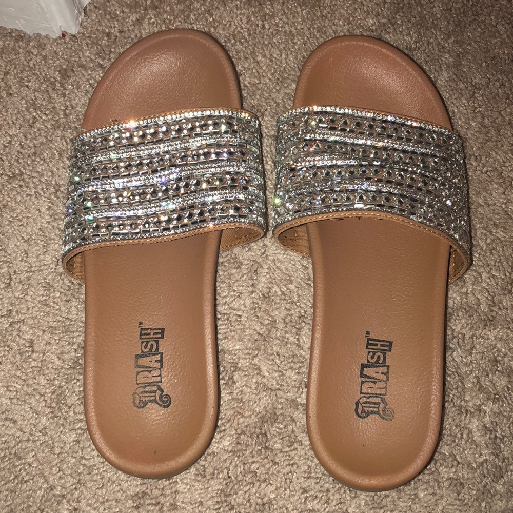 Sequence flats